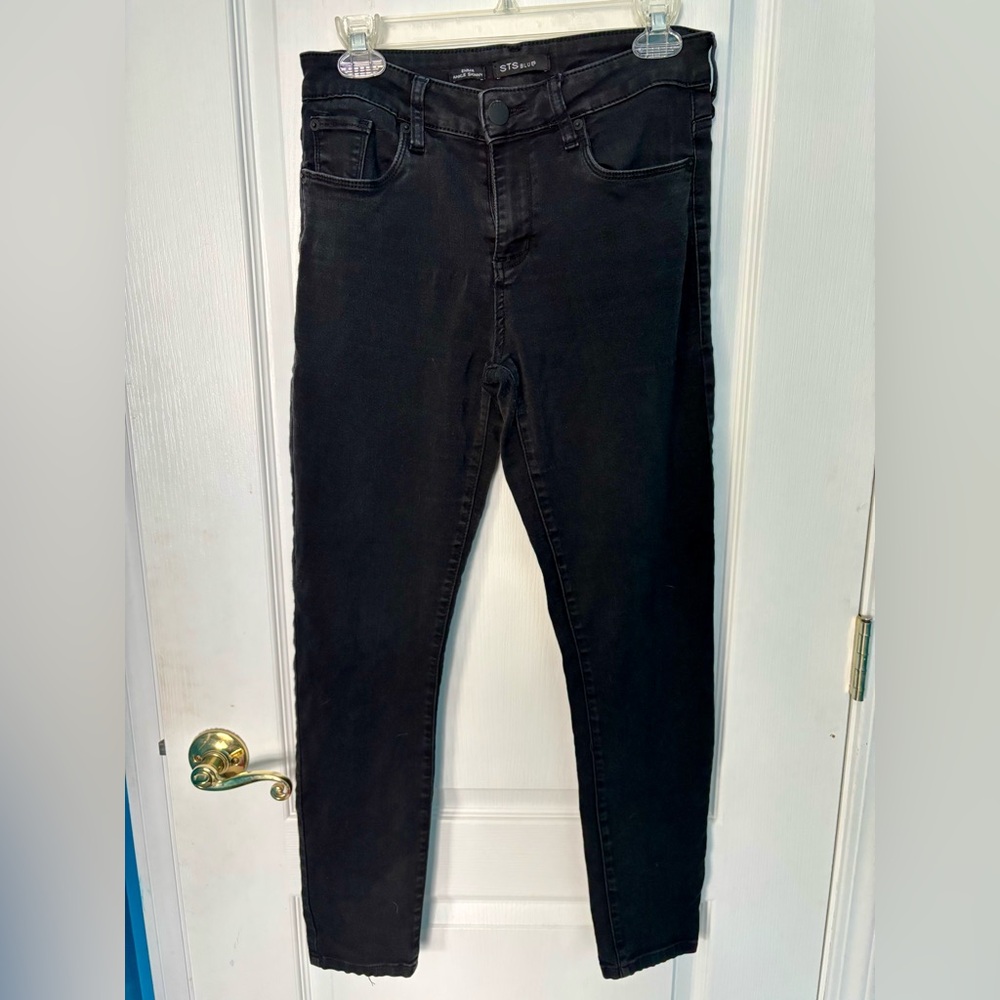 STS Blue Emma Ankle Skinny Jeans in Black, size 29